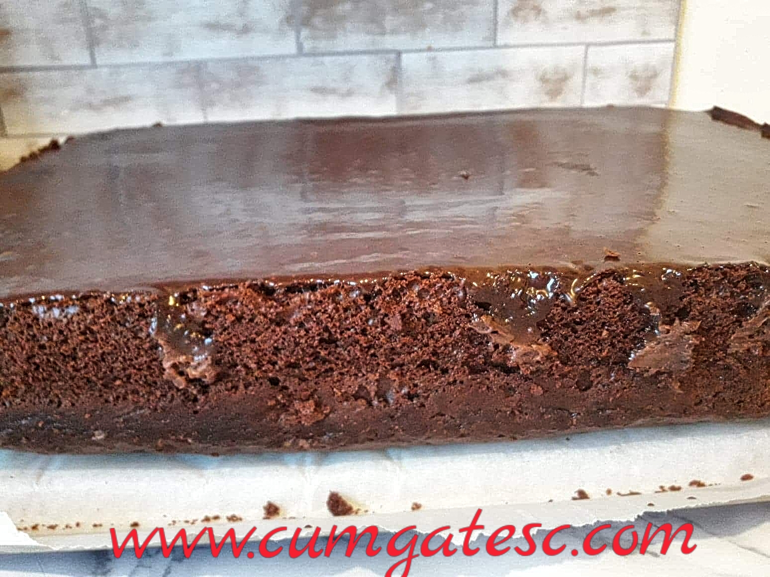 Negresa glazurata cu ciocolata (brownies)